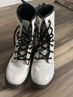 Women Boots