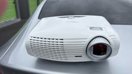 Optoma projector