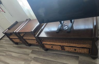 Coffee and end tables