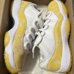 Jordan Yellow Snakeskin 11s Sz 11 Wmns / 9/5 Men 