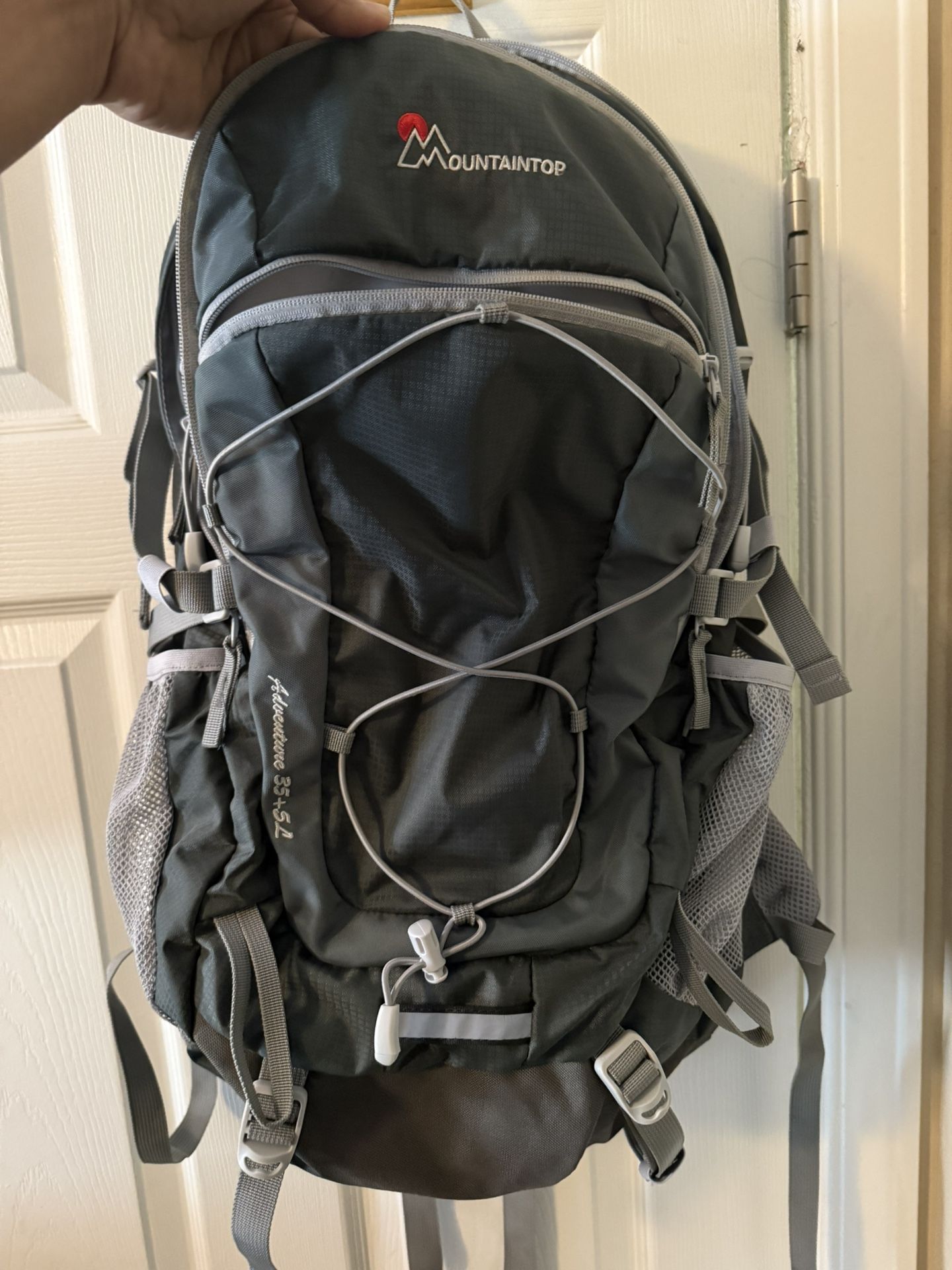 MOUNTAINTOP 40L Hiking Backpack,Lightweight Travel Backpack for Men Women Outdoor Backpacking