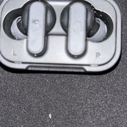 Skullcandy Earbuds