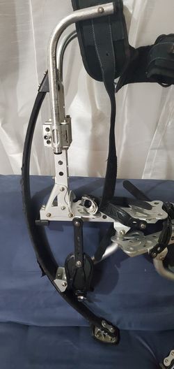 Stunt stilts