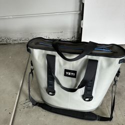 Yeti Hopper 40 Soft Cooler