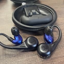 Shure SE846 Blue With Wireless Adapters 