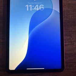 I Pad With Pen And Case 64gb Brand New 