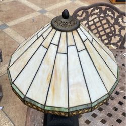 Tiffany-style Roman Table Lamp