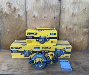 Dewalt 7-1/4” Worm Drive Style Saw Kit With Brake 60v Brushless Skill Saw Model DCS577 (Tool Only)