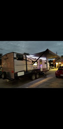 2018 TRAILER RV 28 FEET $$8,500$$