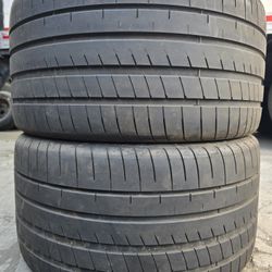 (2) 305 30 21 Goodyear Tires 