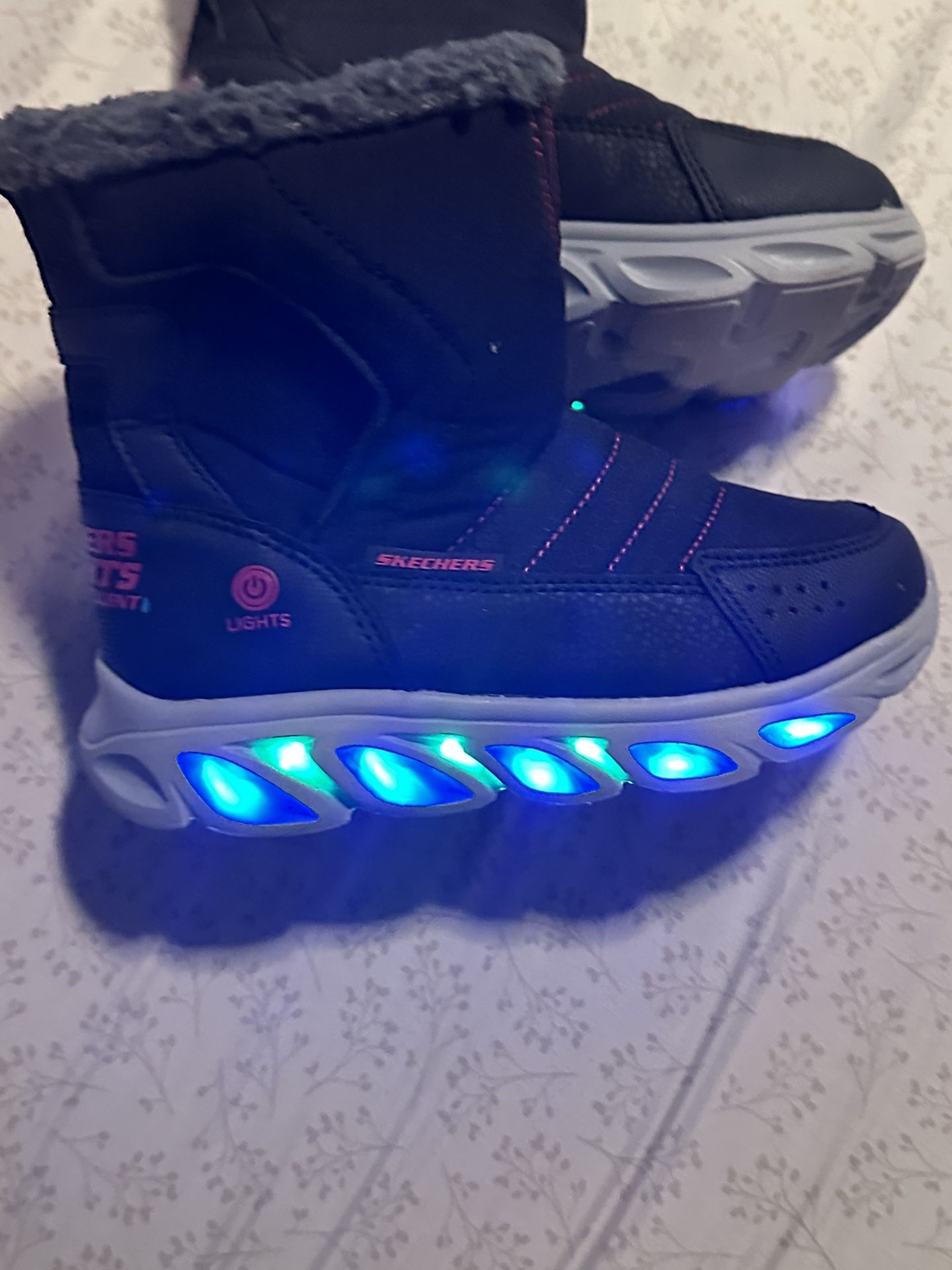 Boy’s Skechers Light-Up Snow Boots