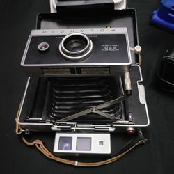 Polaroid 250 Land Camera 