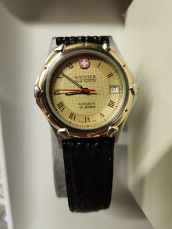 Men's SWISS Vintage 90's AUTOMATIC Watch WENGER https://offerup.com/redirect/?o=Uy5BLksuRGVzaWdu. Midsize