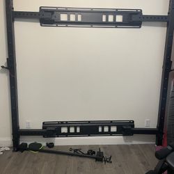 Wall mounted  squat rack