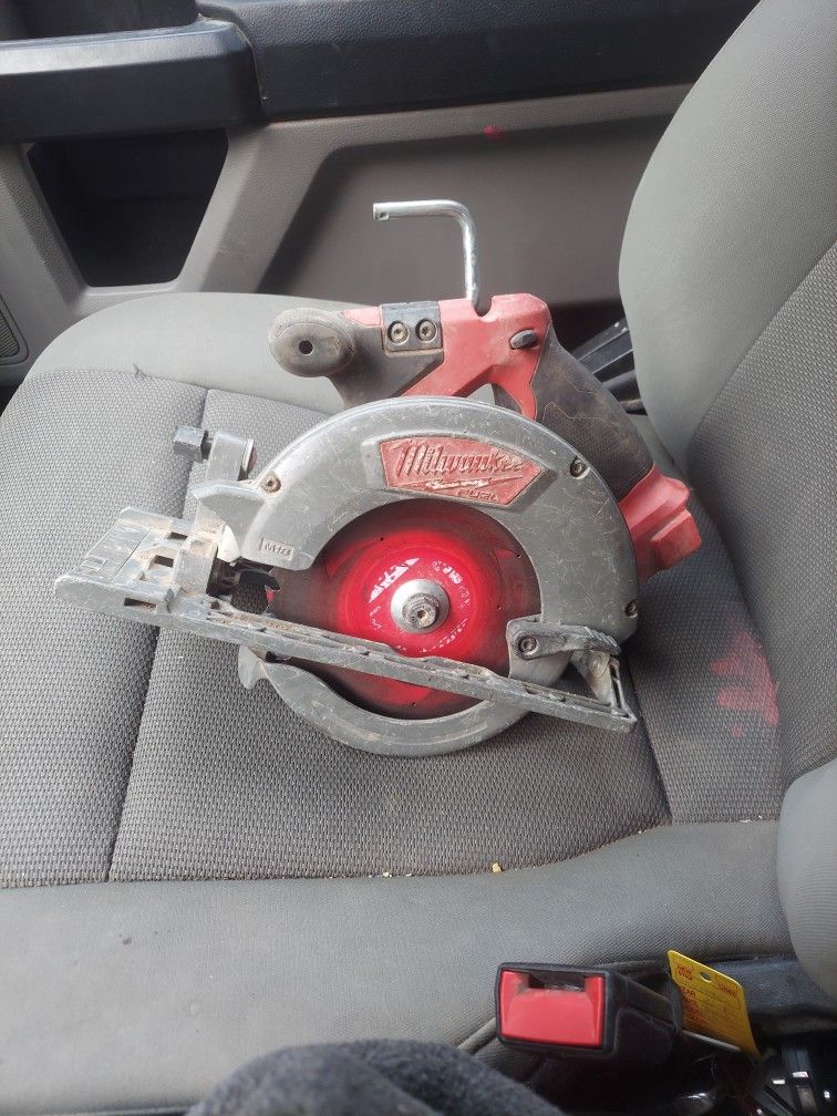 M18 Circular Saw