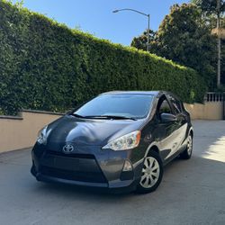 2014 Toyota Prius C