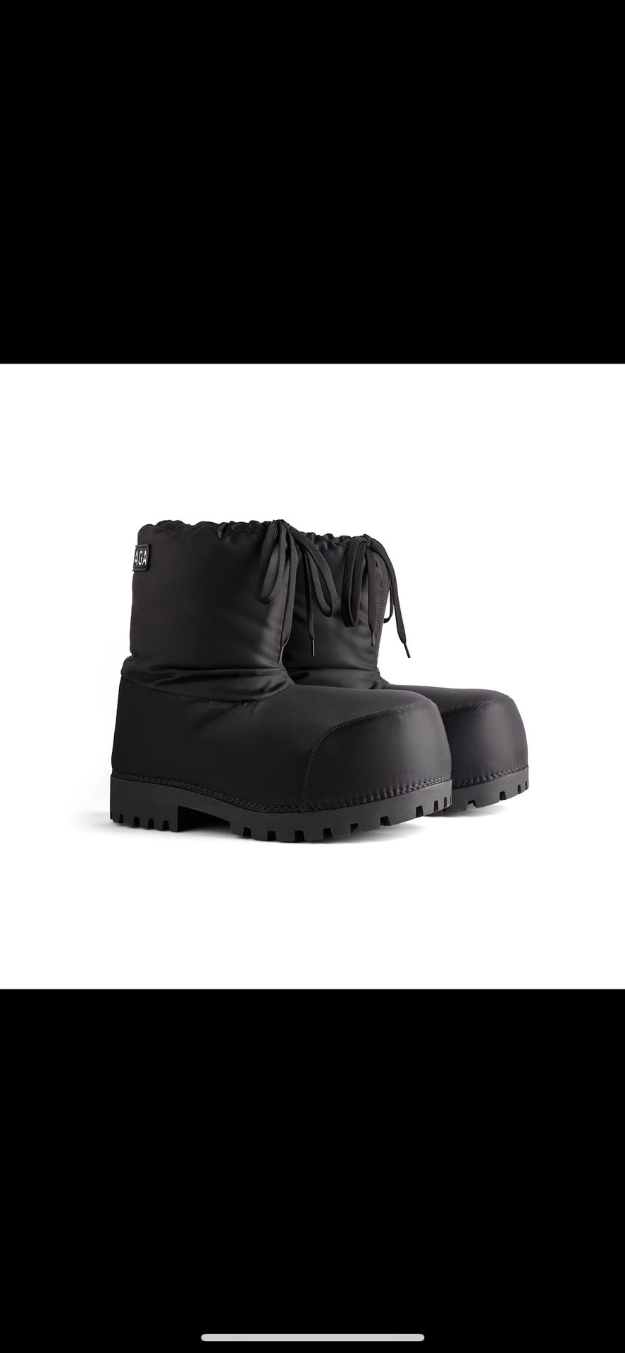 Balenciaga Snow Boots in black