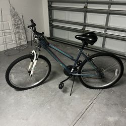 Women’s 26 Inch Roadmaster Bike