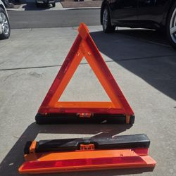 2 Large Emergency Triangle Reflector 