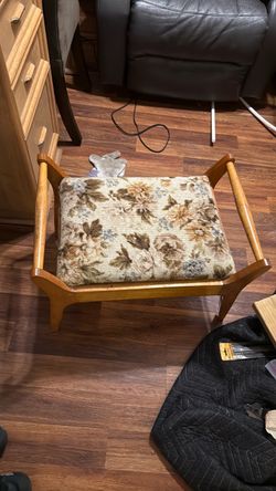 Small ottoman foot stool.