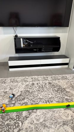 Tv stand