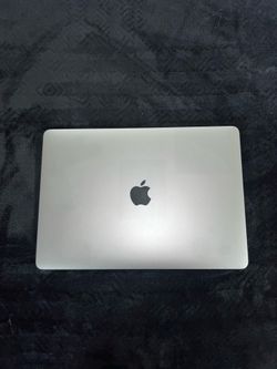 2019 MacBook Pro w/ Touch Bar