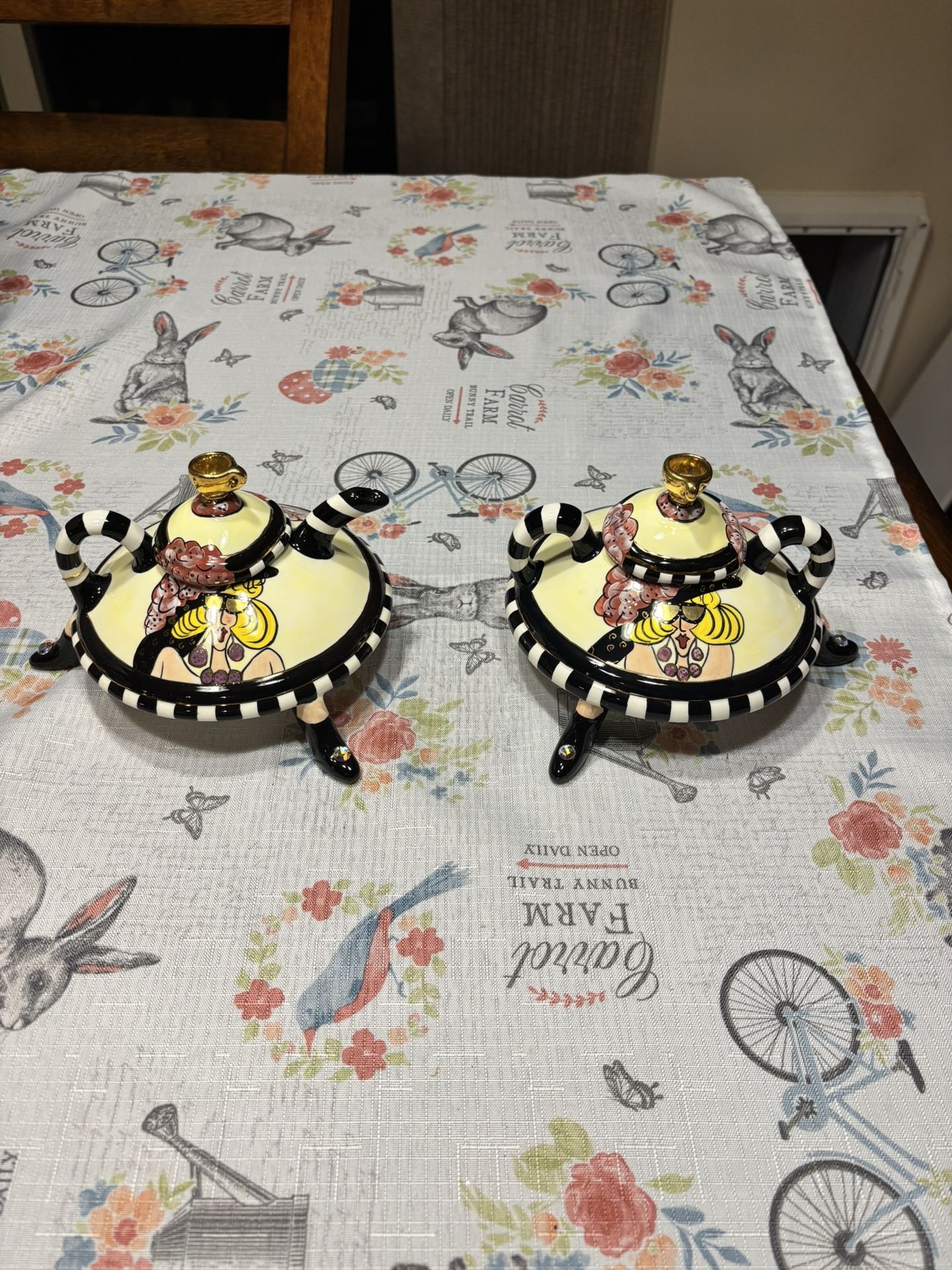 Vtg SWAK Ceramic Sugar & Creamer Aunt Gertie Classy Lady Lynda Corneille 