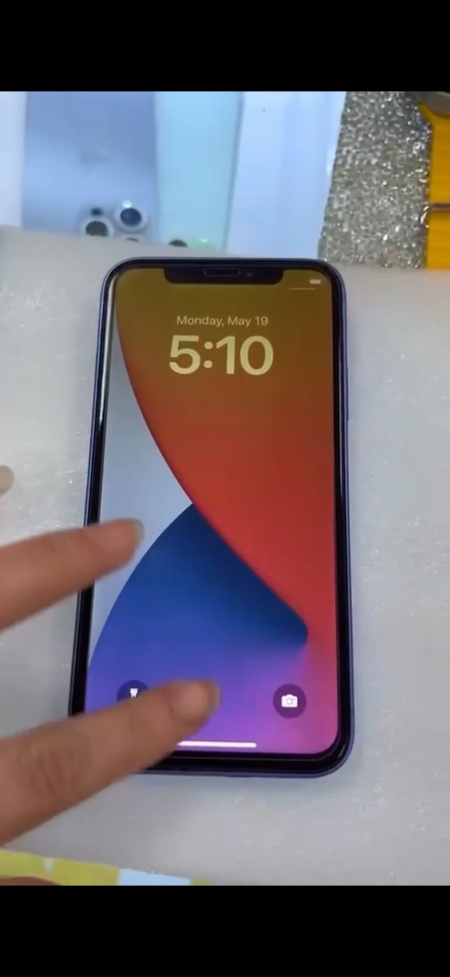iPhone 16