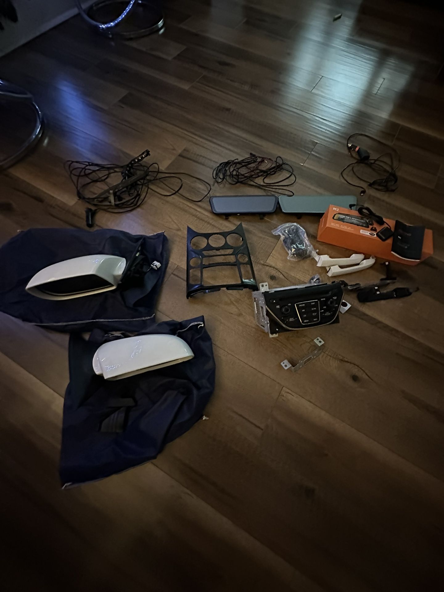 Genisis Coupe Parts/accessories 