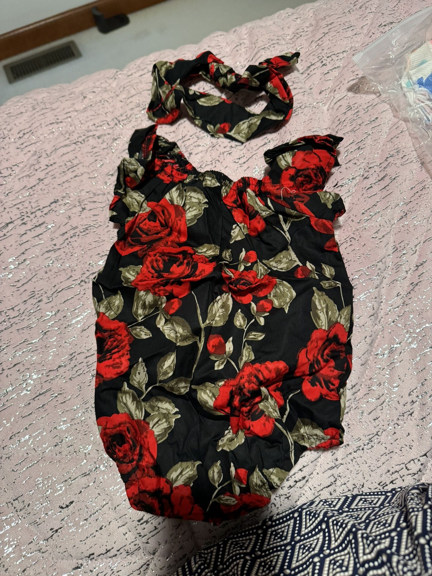 Baby's Elegant Rose Flower Pattern Triangle Bodysuit & Hairband, Casual Cap Sleeve Romper, Toddler & Infant Girl's Onesie For Summer, As Gift