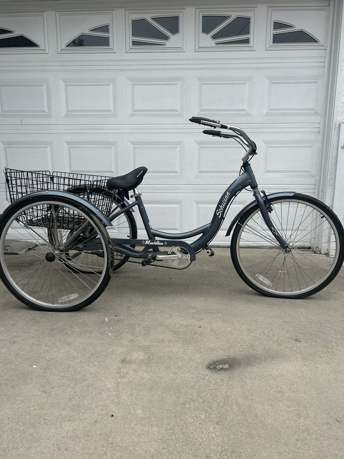 Schwinn Bike Used Twice Like New Condition 