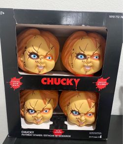 Chucky Pathway Stakes Gemmy Set of 4