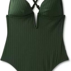 New Shade & Shore Women's Ribbed Plunge Front V-Wire One Piece Swimsuit 