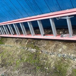 24 Foot Aluminum Fiberglass Extension Ladder 