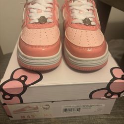Bape Hello Kitty 
