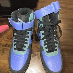 New Nike Air Force 1 High
Custom Women's
Shoes