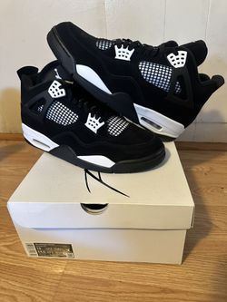 JORDAN 4 WHITE THUNDER SIZE 13