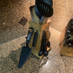 Utensils Holder Wood