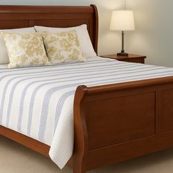 Queen Sleigh Bed + Leesa Memory Foam Mattress 