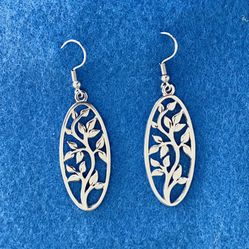 New Hand crafted with love earrings **Specialfree travel jewelry case with purchase*