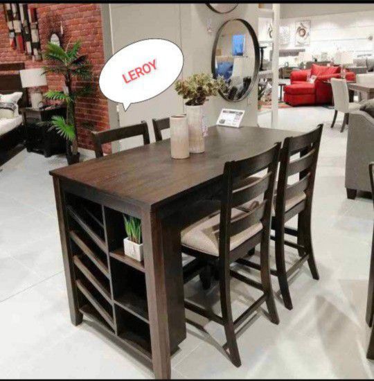 Counter Height Dining Table And 4 Bar stools Dining Set