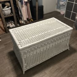 Wicker Box 