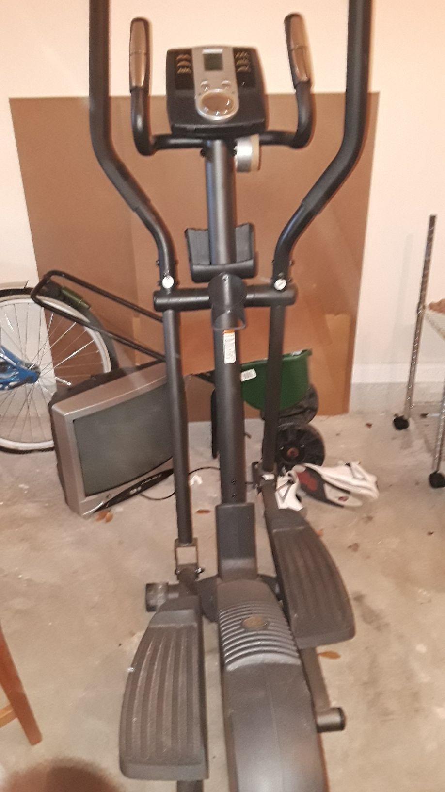 Golds gym stride trainer 380