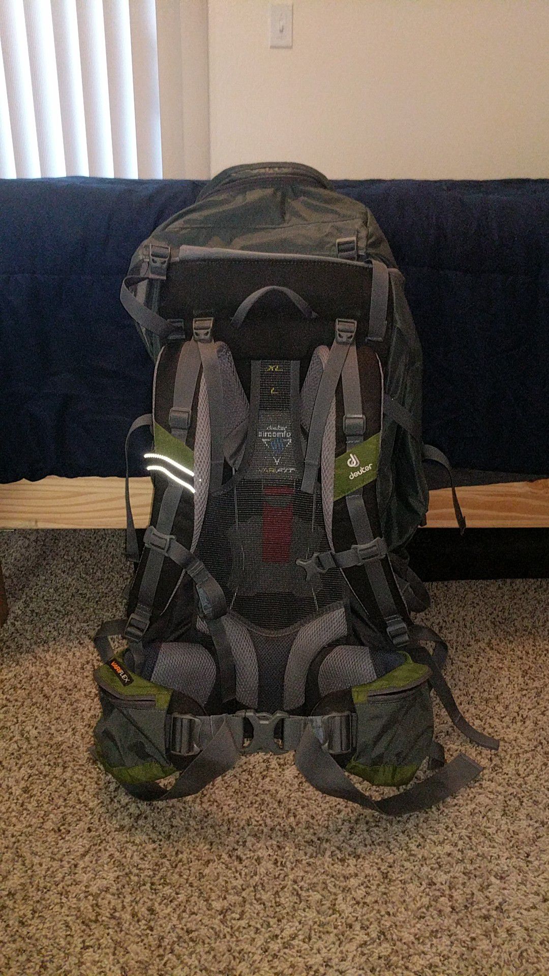 Deuter Futura Vario 60 + 10 backpacking backpack