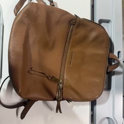 MICHAEL KORS Rhea Medium Pebbled Slim Backpack