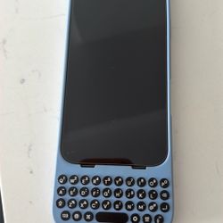 Clicks Keyboard Case – iPhone 16 Pro Max (Blue) 