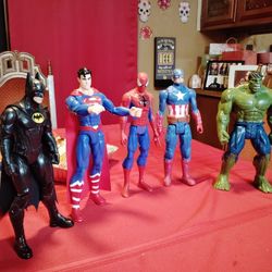 Batman, Superman, Spiderman, Captain America, THE Hulk 