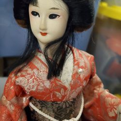 Japanese Geisha Exquisite 12 Inch Tall Approx