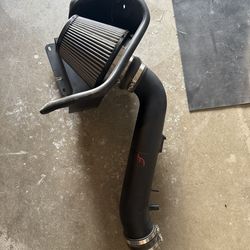 Toyota 4Runner Cold Air Intake And Throttle Body Spacer & Pedal Commander