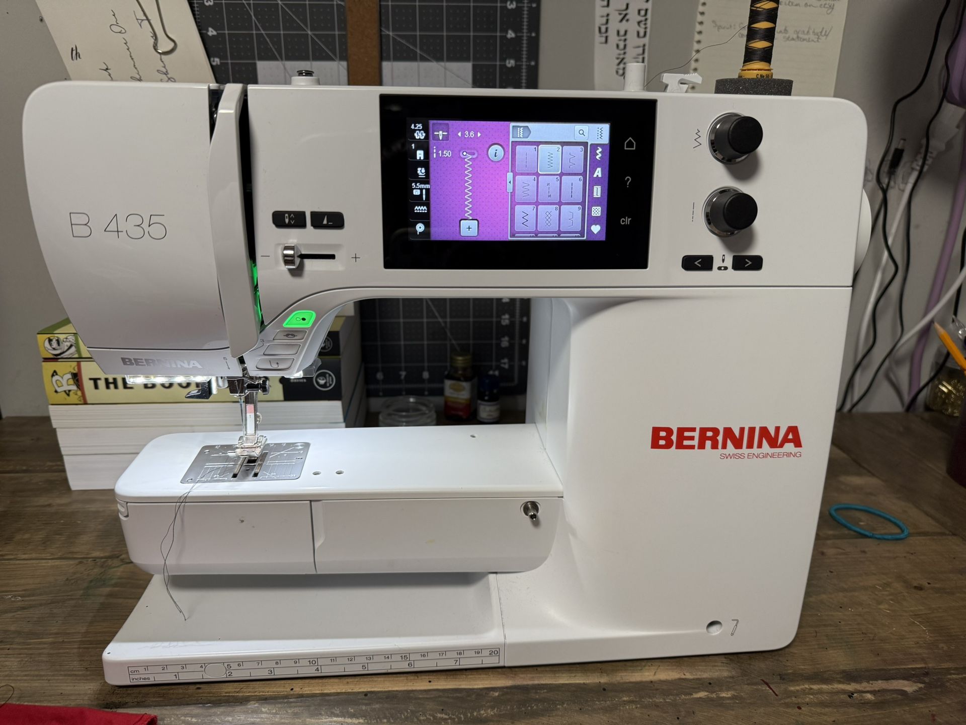 Bernina B435